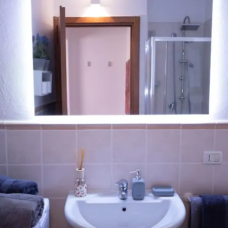 'al 40' Delizioso Monolocale Ai Piedi Di Citta Alta Bérgamo