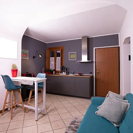 Casa de Férias 'al 40' Delizioso Monolocale Ai Piedi Di Citta Alta *
